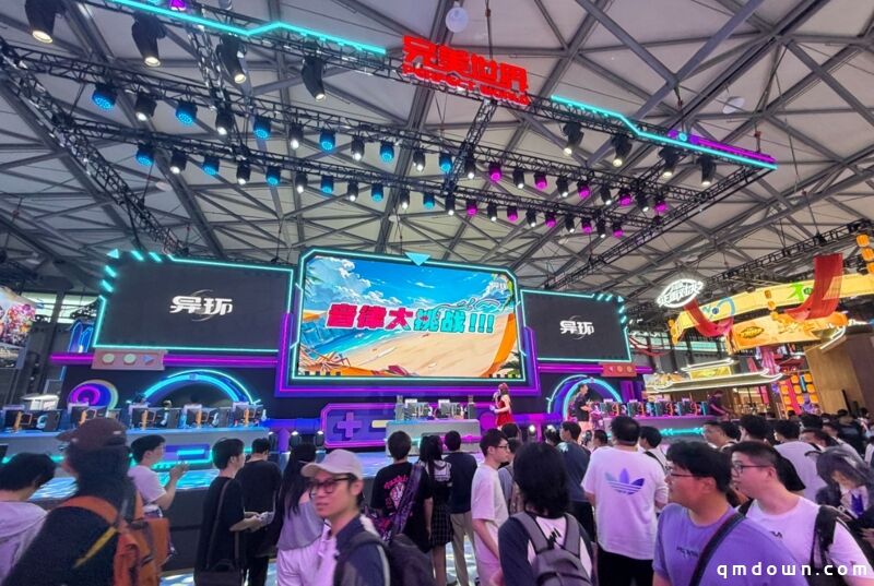今年Chinajoy太”爆”了!CJ展馆人多到”寸步难行”,老外组团来中国抢中国游戏