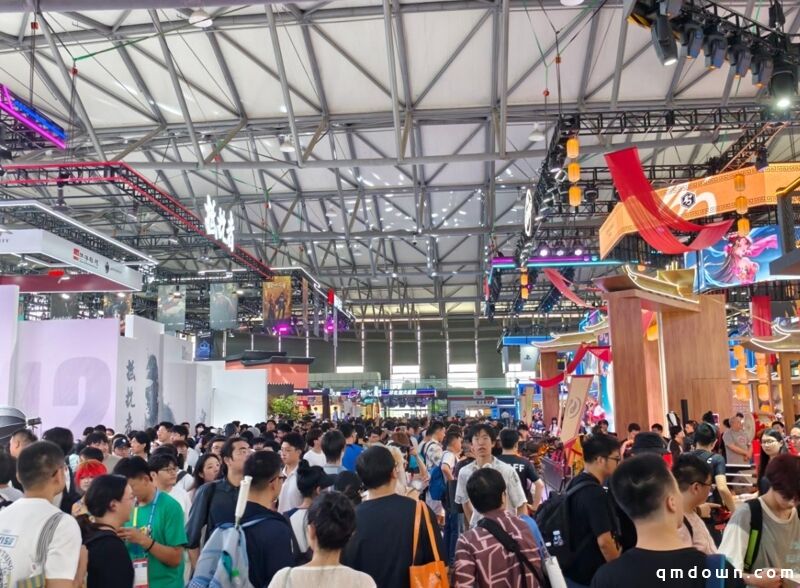 今年Chinajoy太”爆”了!CJ展馆人多到”寸步难行”,老外组团来中国抢中国游戏
