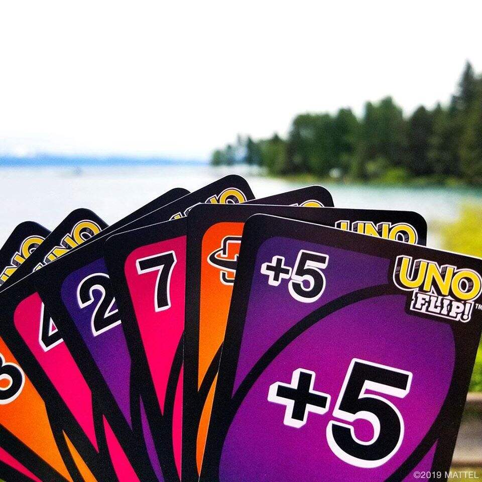 UNO FLIP！《一起优诺》带你玩转UNO牌的明面暗面！