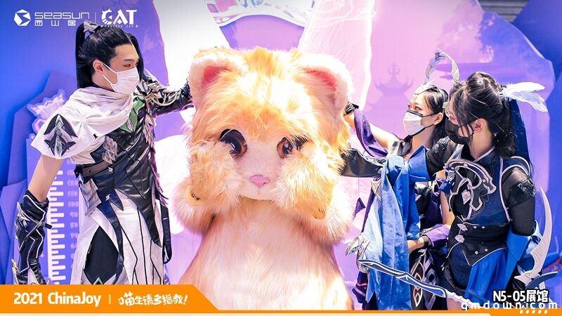 ChinaJoy现场撸猫！西山居《Project Cat》展区人类爱猫行为大赏